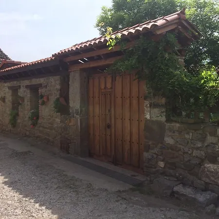 Casa De Aldea Ecocorneyana * Campomanes