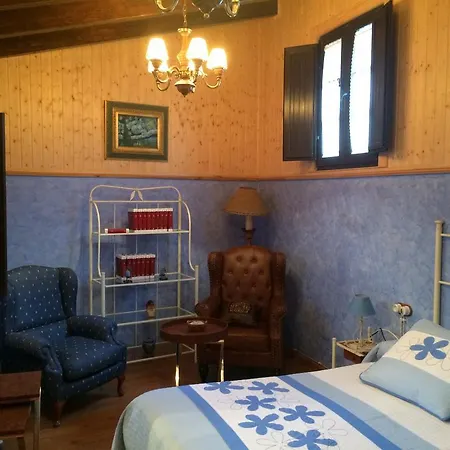 Casa De Aldea Ecocorneyana Séjour à la campagne Campomanes