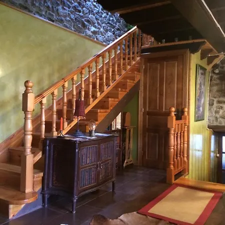 Casa De Aldea Ecocorneyana * Campomanes