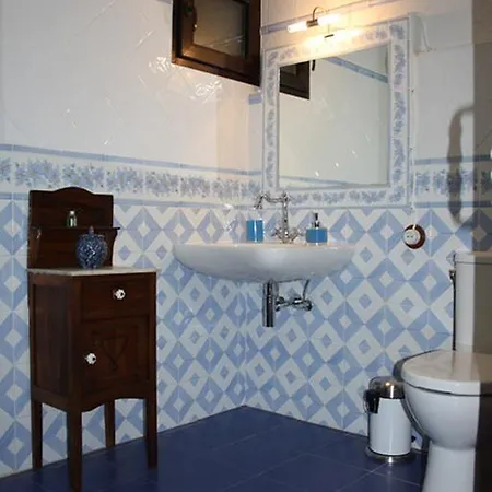 Casa De Aldea Ecocorneyana *