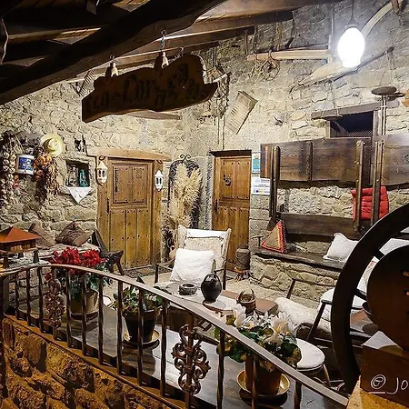 Casa De Aldea Ecocorneyana * Campomanes